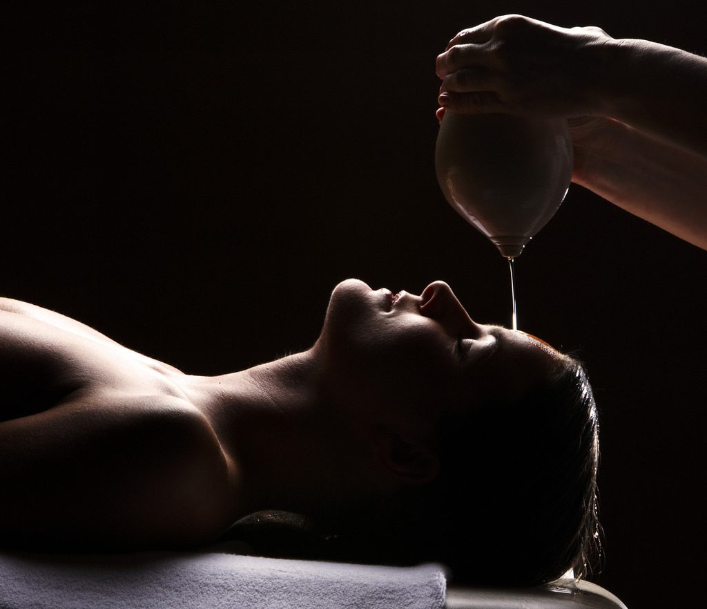 Shirodhara Treatment