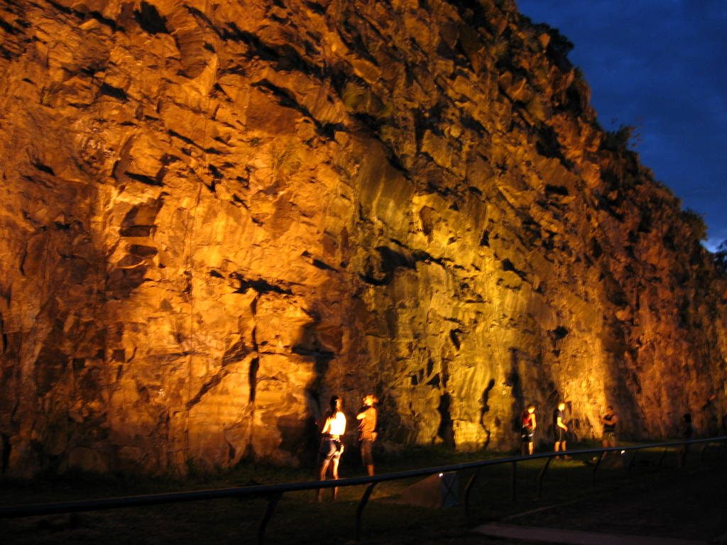 Kangaroo_Point_Cliffs