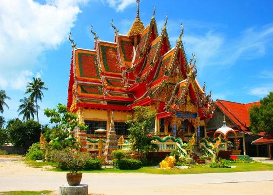 Wat Plai Laem in Samui