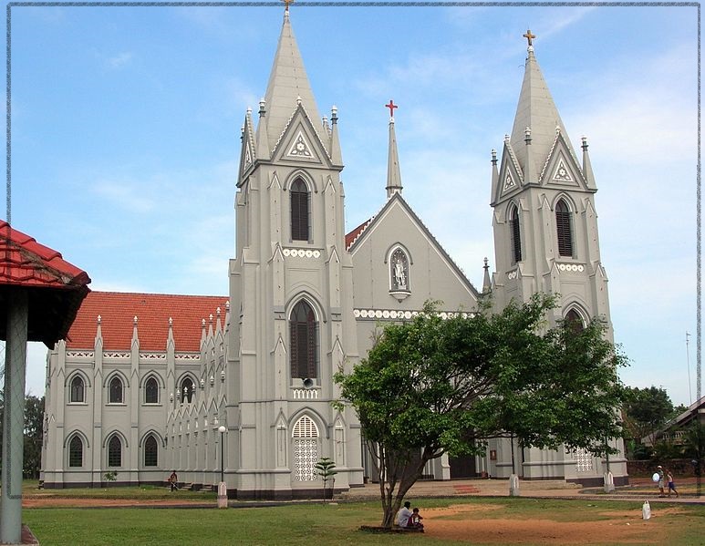 St. Sebastian's Church Negombo | Image Credit - Bernard Gagnon, CC BY-SA 3.0 Via Wikimedia Commons