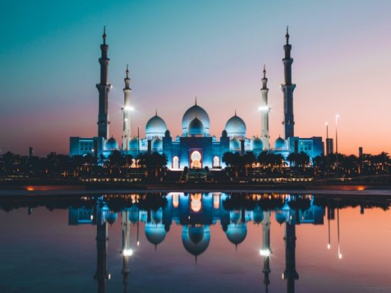 Explore Abu Dhabi