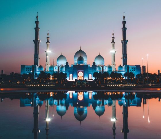 Explore Abu Dhabi