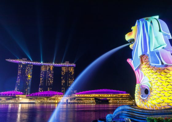Explore Merlion Park Singapore
