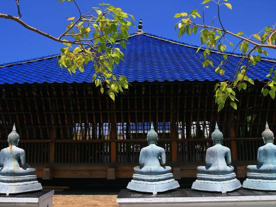 Gangaramaya Buddhist Temple