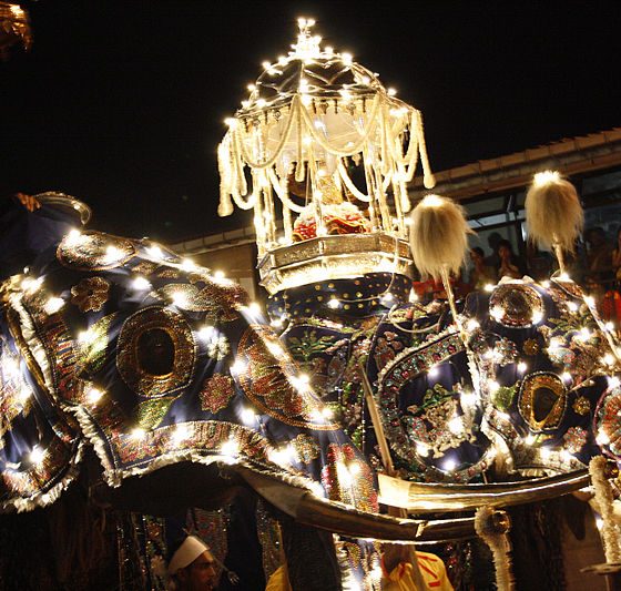 Kandy Esala Perahera