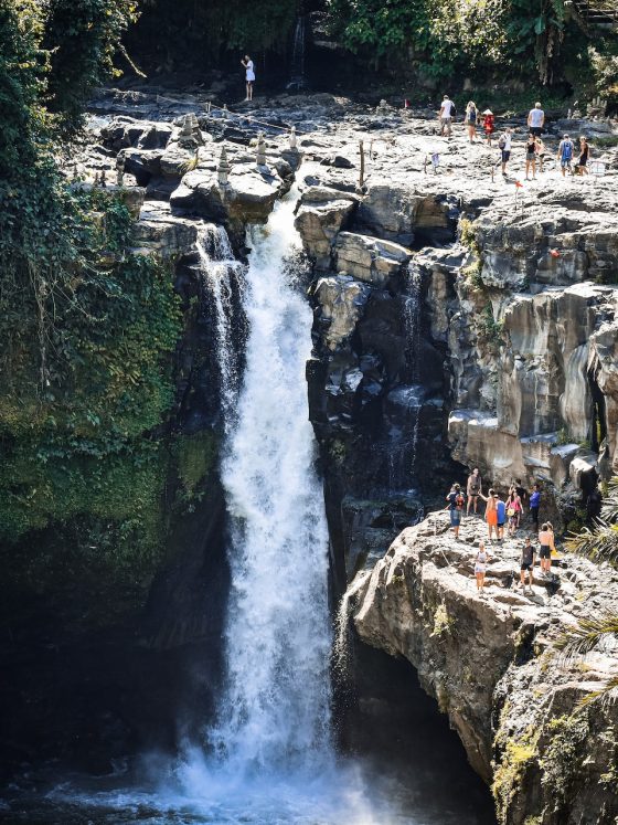 Jalan Tegenungan Waterfall, Kemenuh, Gianyar, Bali, Indonesia