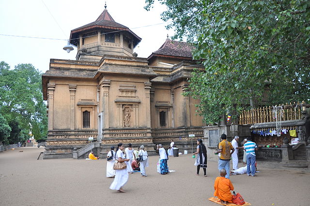 Kelaniya Raja Maha Viharaya