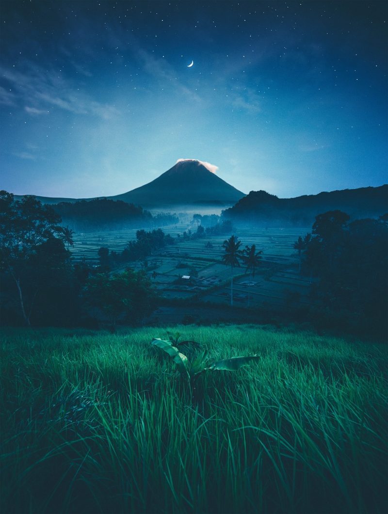 mountain-valley-night-nature