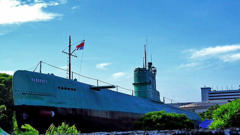Monumen Kapal Selam