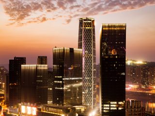 Planning a Luxury Dubai Getaway Around Dining, Wellness, Beach and City Experiences