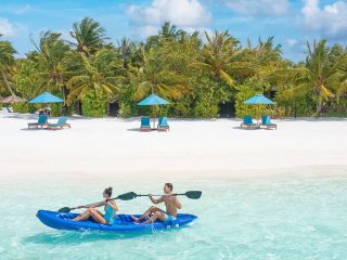 The Perfect Maldives Itinerary for a Relaxing Couples' Escape: A Romantic Island Getaway