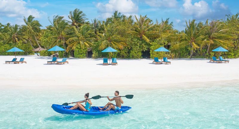 The Perfect Maldives Itinerary for a Relaxing Couples' Escape: A Romantic Island Getaway