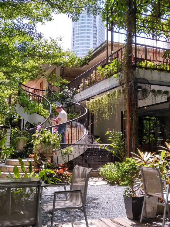 Best Things to Do Around On Nut, Bangkok