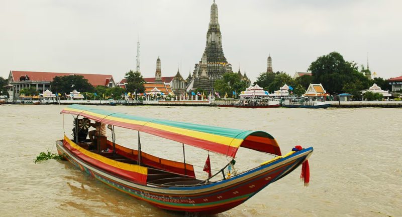 Best Things to Do Along Bangkok's Chao Phraya River