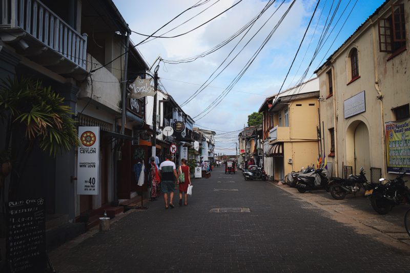 Where to Find Handloom and Batik in Galle and How to Spot Quality